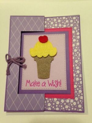 Card Kit Club
Flip It Card using products from June 2016 Kit Club Box
