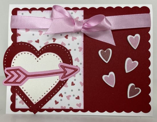 Valentine card 
Keywords: Scalloped rectangles, dotted hearts