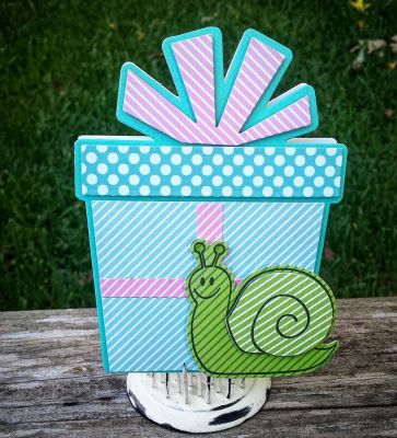 Keywords: Gift Fold-It , snails2mail, snail dies
