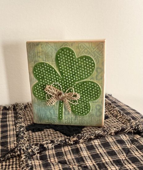 St Patrick�s Day
Decoupage wood block
