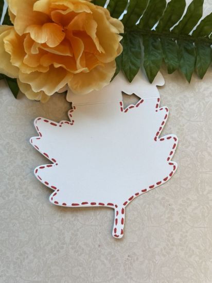 Maple Leaf Fold-it

