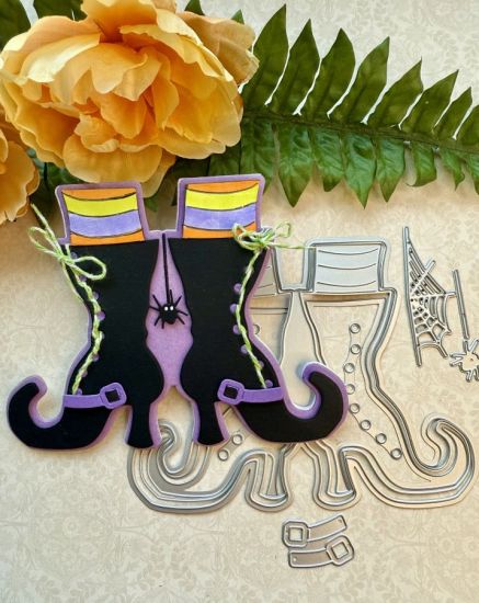 Witches Boots Fold-it
