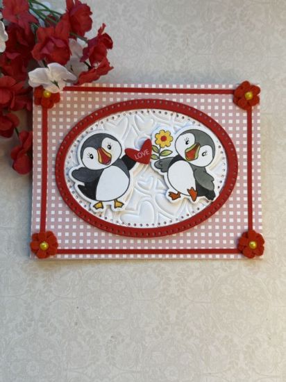 Puffin Love
Keywords: OvalsDies