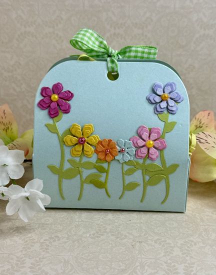 Rounded Floral Treat Box
