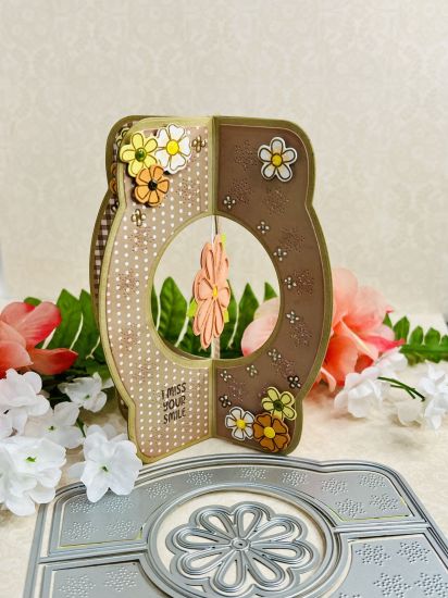 Elegant Criss Cross A2 Card Die Set

