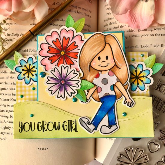 Flower2buildONE
Keywords: Steph Doll, Center Step Card Base, Border Dies