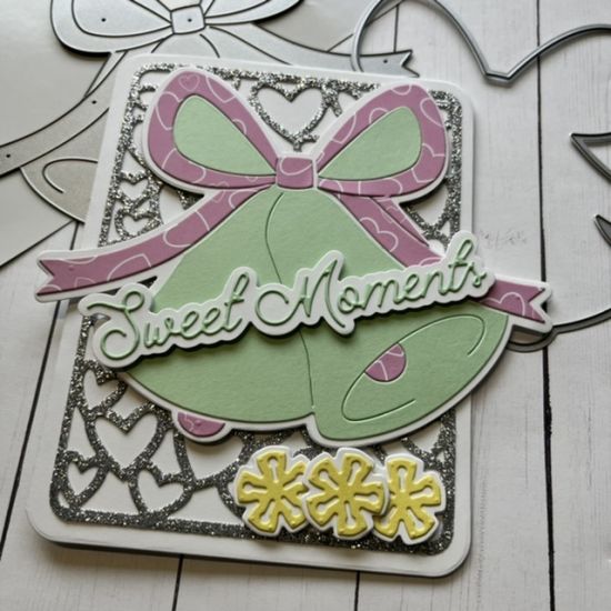 Wedding Bells Fold It, Hearts 2 background die
