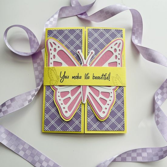 Butterfly gate fold
