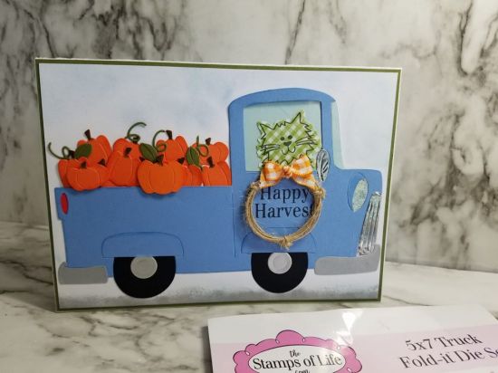 Kitty And Pumpkins
Keywords: Truck Fold-It