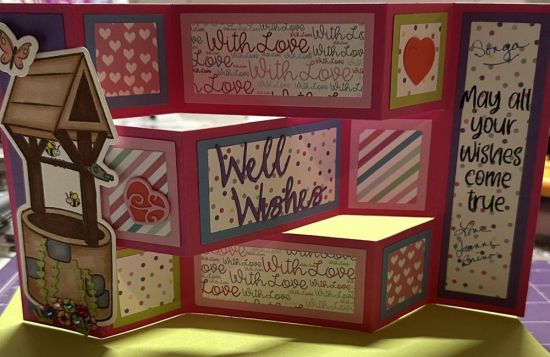 Keywords: Shutter card, flower fold over
