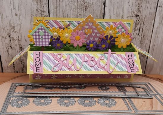 Slimline box card
Keywords: Slimline box birds birdhouse