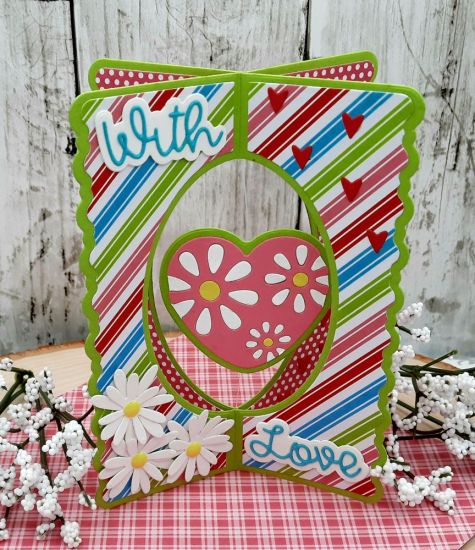 Deckle Edge Criss Cross card
Keywords: Deckle edge criss cross hearts love flowers