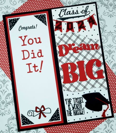 Dream Big slimline Tri Background die
Keywords: Graduatio cap diploma congrats banner you did it