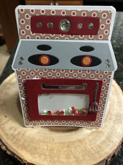 Baking up loads of fun!
Oven Fold-it shaker card
Keywords: Fold-it shaker