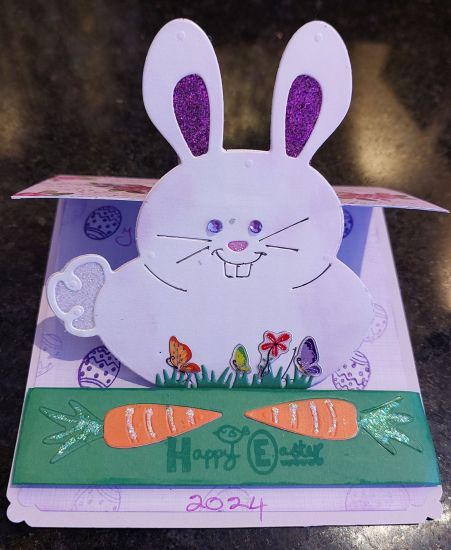 Bunny Easel card
A2 Bunny Fold-it card made as an Easel Card.
