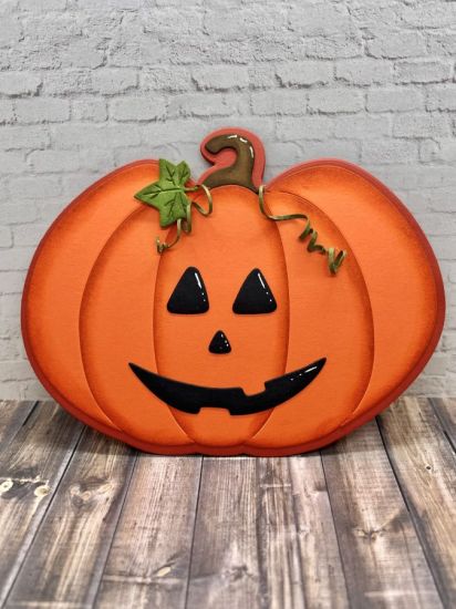 Pumpkin Cutie
