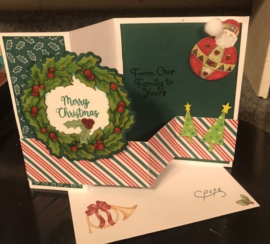  Inside Merry Christmas
Keywords: Double Z fold