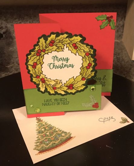 Merry Christmas
Keywords: Hollywreath2stamp