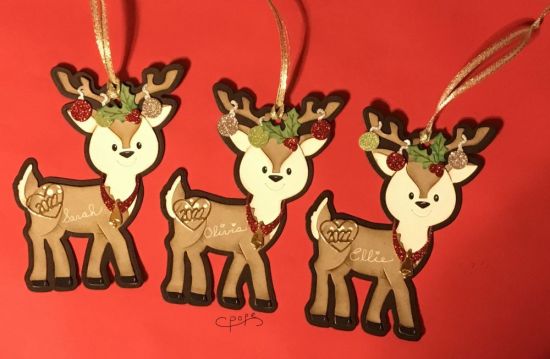 Standing Reindeer Oranament
Keywords: Sitting Reindeer fold it