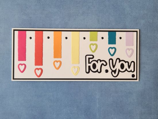 Deckle Slimline Banner
Slimline card with a fun Banner like detail, great for Valentine's Day
