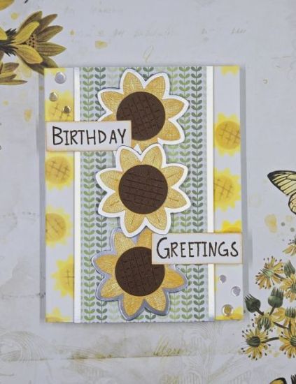 Birthday Greetings
Using the larger sunflower dies from the Gnome Fold-it set and the stencils from the Garden Fence Fold-it Club, I created this A2 card.
Keywords: Sunflower Gnome Fold-it Birthday Greetings