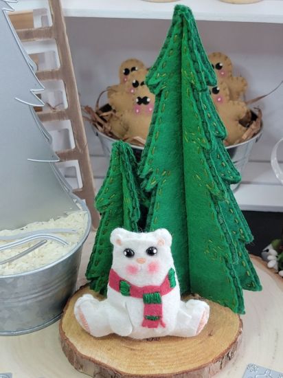 Keywords: tree polar bear