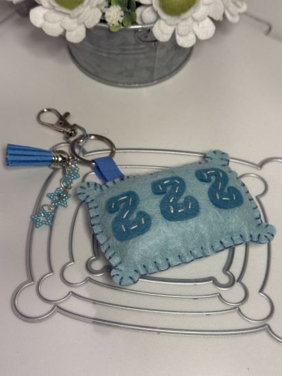 Keywords: key chain