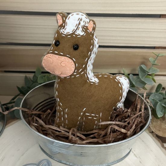 Keywords: horse wool felt