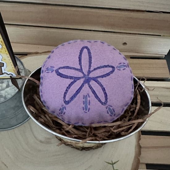 Keywords: sand dollar beach summer stencil background felt