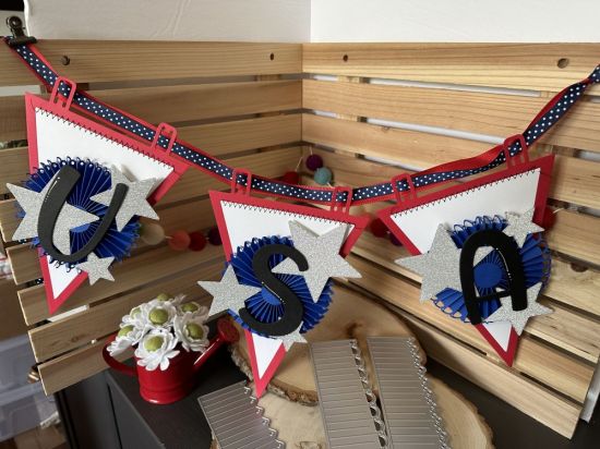 Keywords: patriotic banner stars big alpha BannerDies