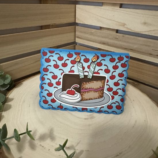 Keywords: piece cake birthday