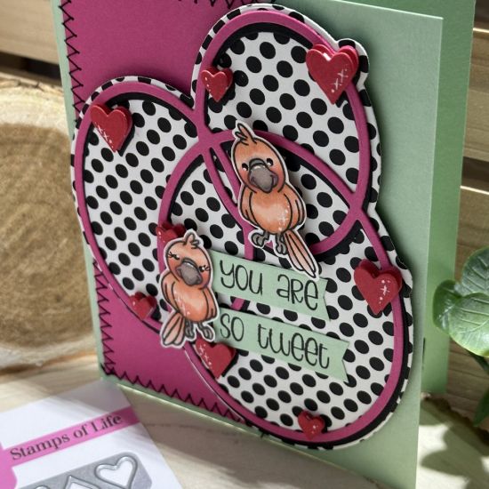 Keywords: bird heart oval
