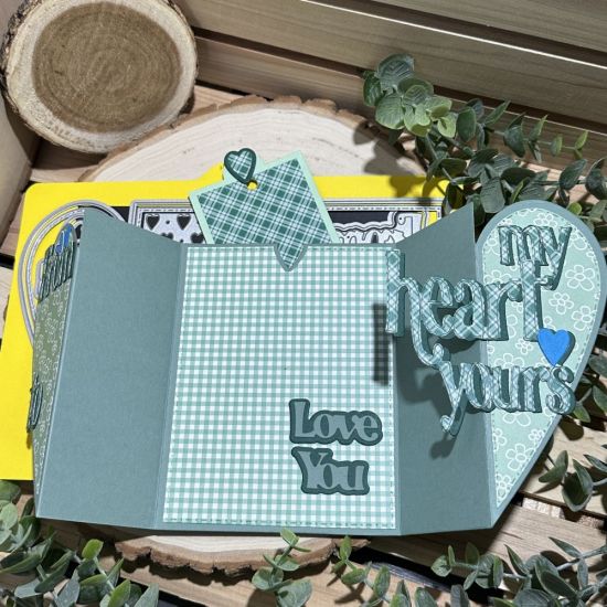 Keywords: heart fairy gift card love