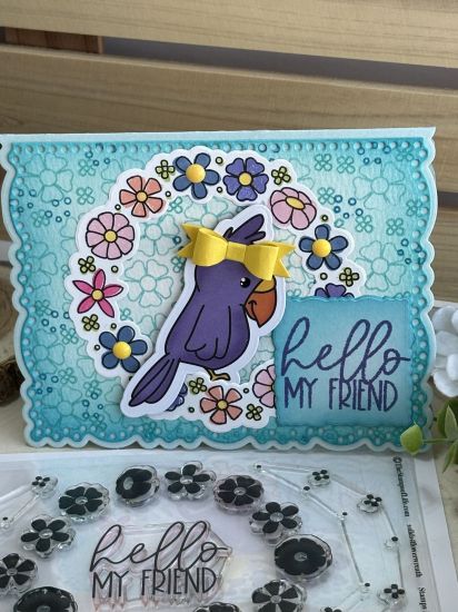 Keywords: floral wreath bird mini bow deckle