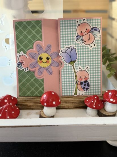 Keywords: lovable ladybugs solids/ stencil