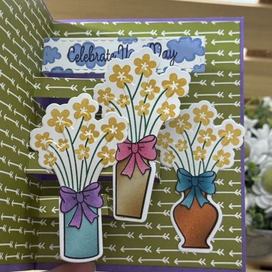 Keywords: pup up flower vases