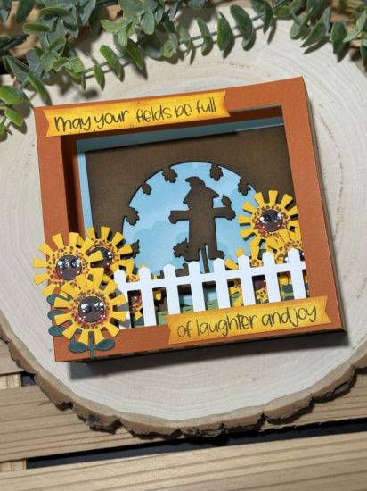 Keywords: scarecrow circle