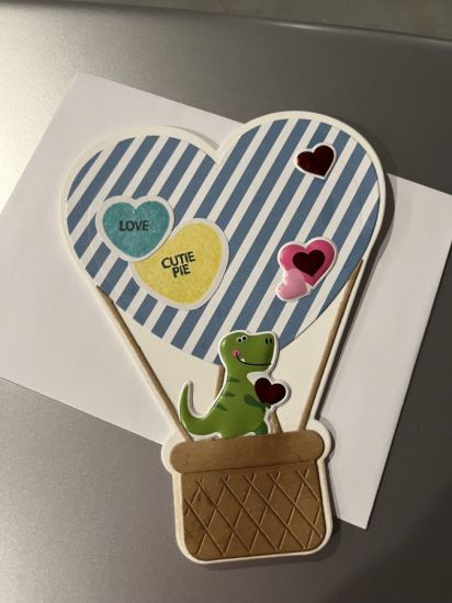 Hot air balloon with dinosaur sticker 
Keywords: Hot air balloon fold it