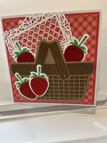 Keywords: basket, strawberries