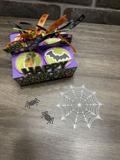 Halloween Coffee Pod Treat Holder
Keywords: K cup coffee pod Halloween holder