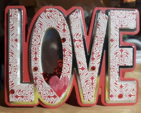 Love is all around 1
LOVE Fold It Card with shaker in the "O" using red sequins.  Red, silver mirror and patterned paper layered, red acrylic gems and washi heart to decorate
Keywords: LOVE