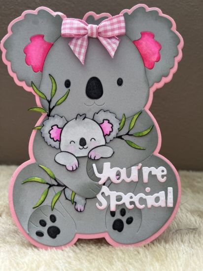 Koala Mother’s Day
Sitting Koala holding baby koala
Keywords: Koala fold-it mother baby