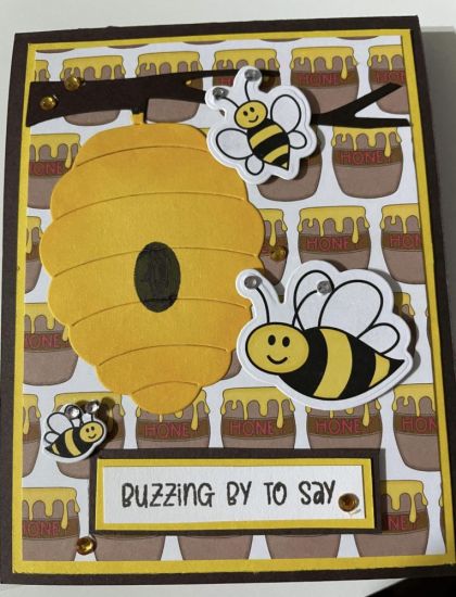 Bee�s Best Friends
Nancy Ann
