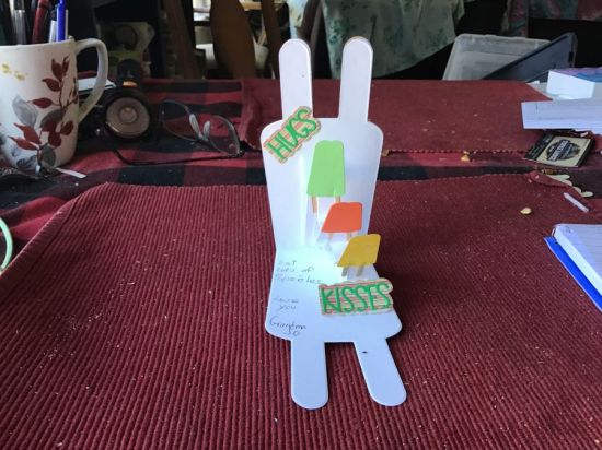 Popsicles inside 
Keywords: Popsicles Horizontal Wave