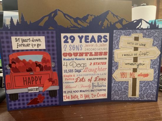 29th Anniversary Card for Husband
Z Fold Tailgate2stamp August 2023 card kit
Keywords: Tailgate2stamp august 2023 card kit die