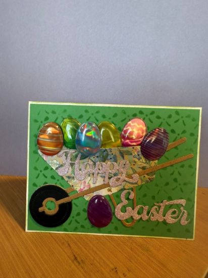 Happy Easter
Keywords: Wheelbarrow fold it